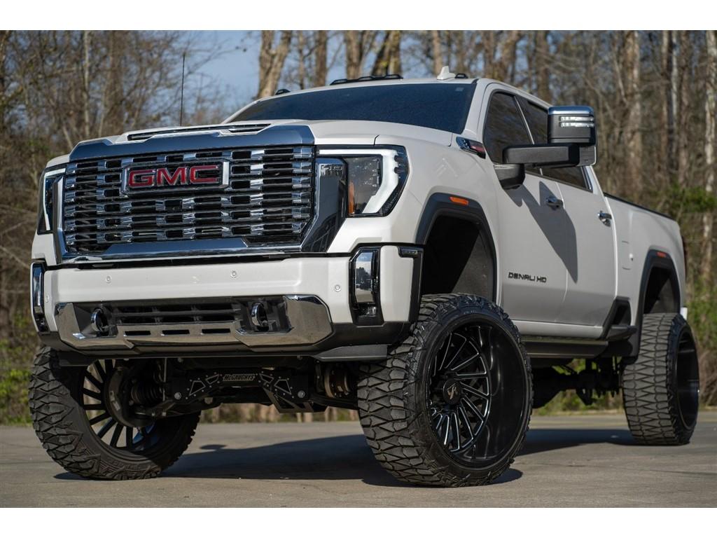 Used 2024 GMC Sierra 2500HD Denali with VIN 1GT49REY5RF109512 for sale in Fuquay-varina, NC