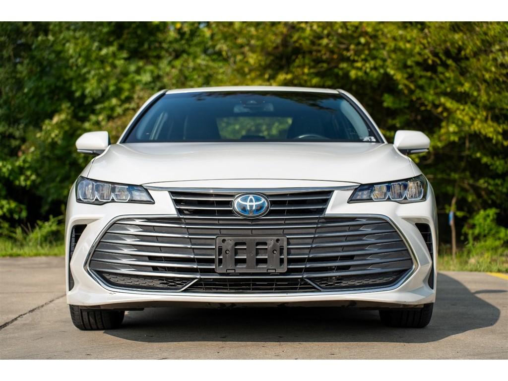 Used 2019 Toyota Avalon XLE with VIN 4T1B21FB8KU002958 for sale in Fuquay-varina, NC