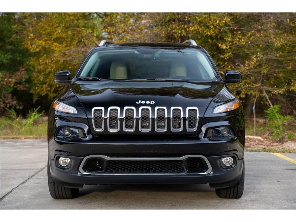 Used 2017 Jeep Cherokee Limited with VIN 1C4PJMDSXHW646931 for sale in Fuquay-varina, NC